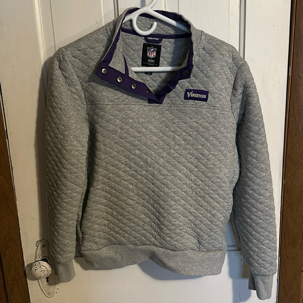 NFL Quilted Vikings sweater Medium